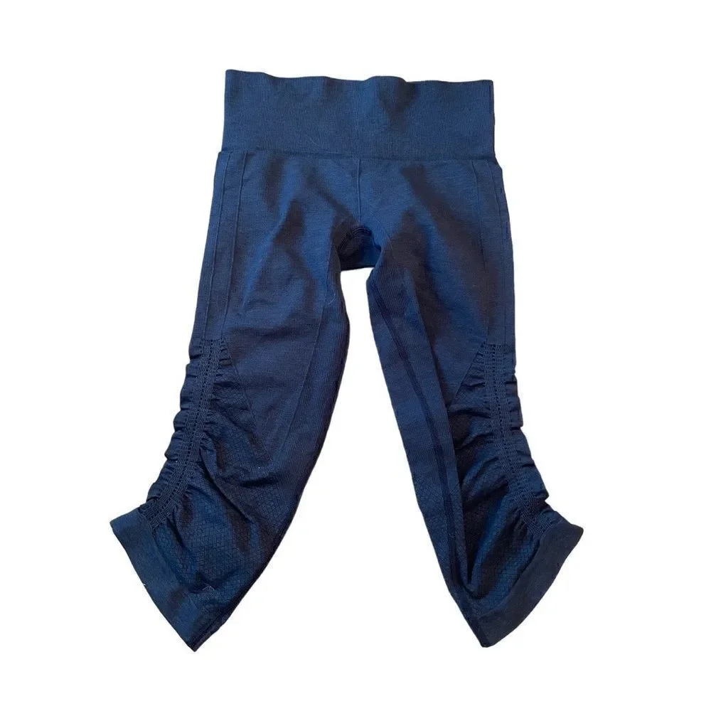 Lululemon Flow Cropped Leggings